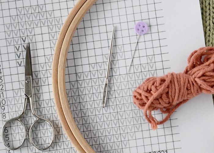 Large tapestry needle image