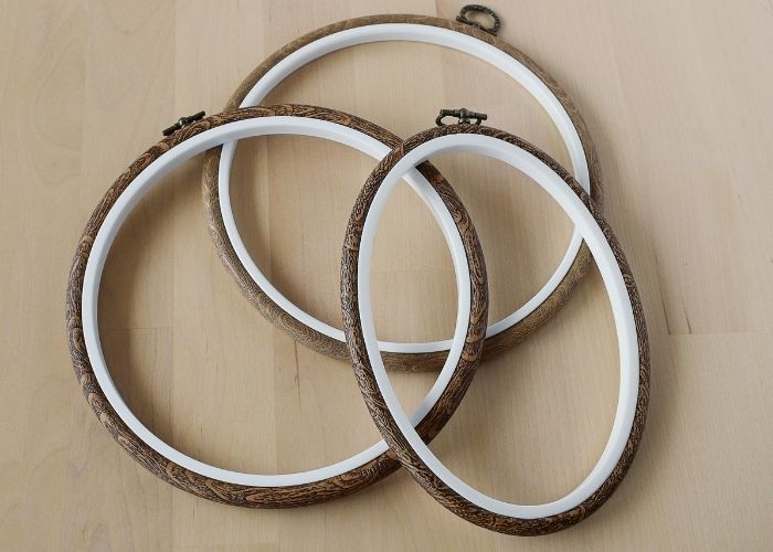 Flexi hoops for hand embroidery of different shapes