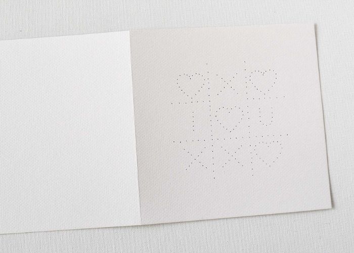Pattern transferred to the paper card