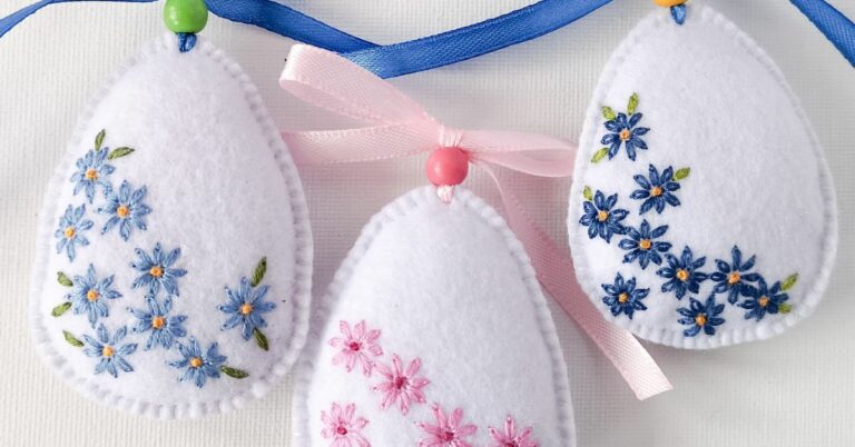 Easter Egg with daisies felt decoration