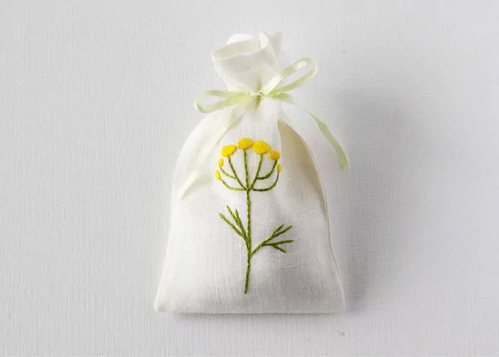 Scented sachet with floral embroidery