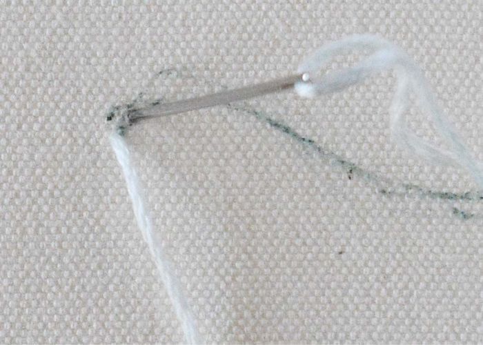 Hungarian braided chain stitch embroidery step 1