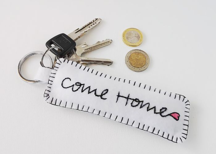 Come home keychain with hand embroidery