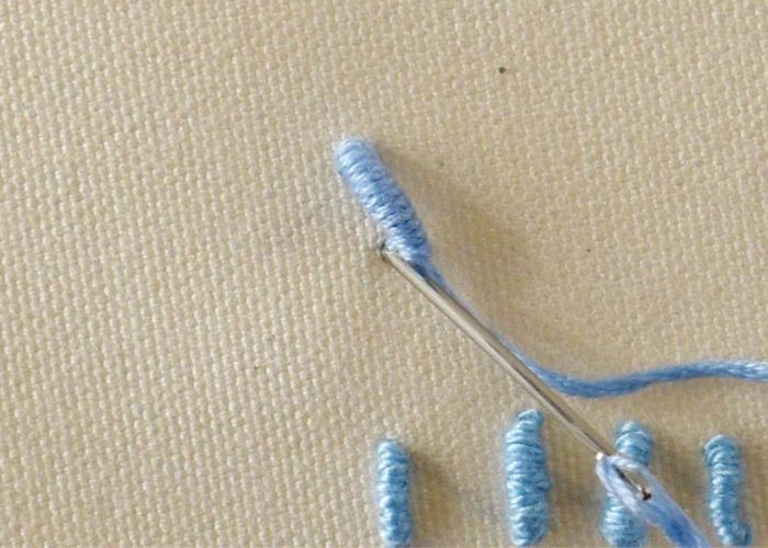 Pull all the thread and finish the stitch