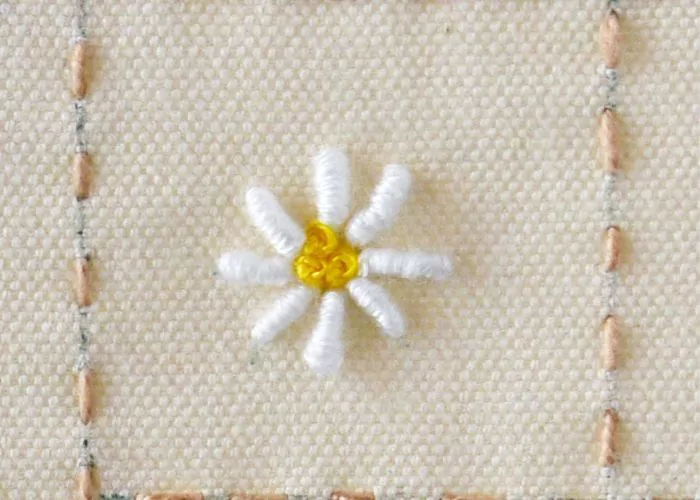 bullion stitch flowers: Daisy step 3