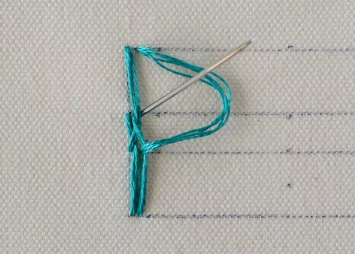 Closed Cretan stitch step6