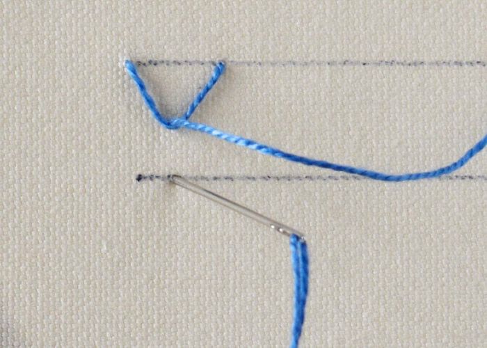 Connected Fly stitch horizontal Step1