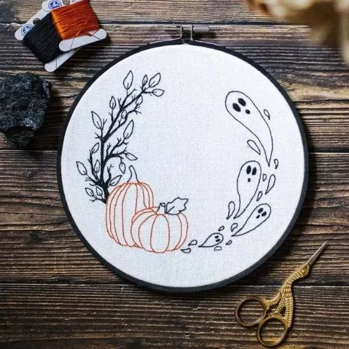 Haunted Pumpkin Ghost - Diseño de bordado de Halloween de Grimbroidery en Etsy