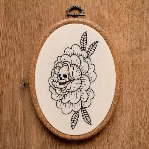 Rose Skull - by ALIFERA on Etsy