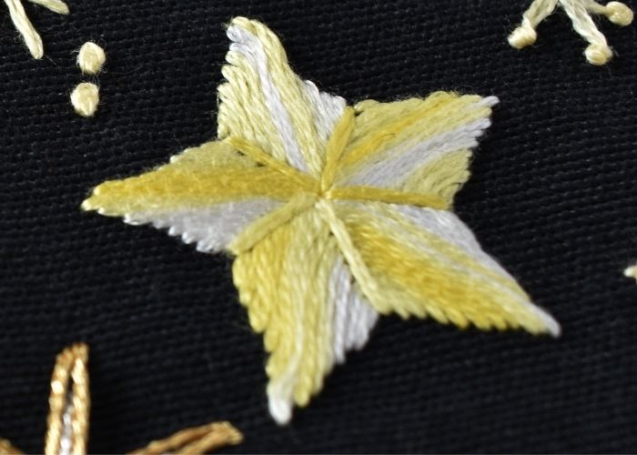 How to embroider stars with Satin Stitch