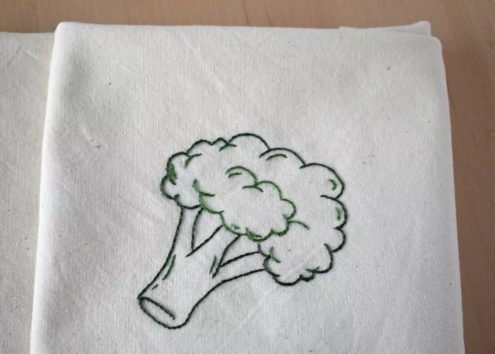 Broccoli - vegetable embroidery for kitchen textiles