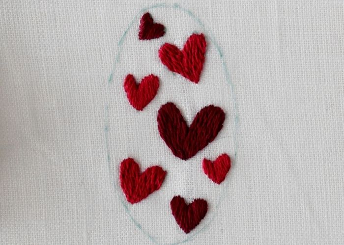 Mini hoop pendant tutorial - stitch all the hearts
