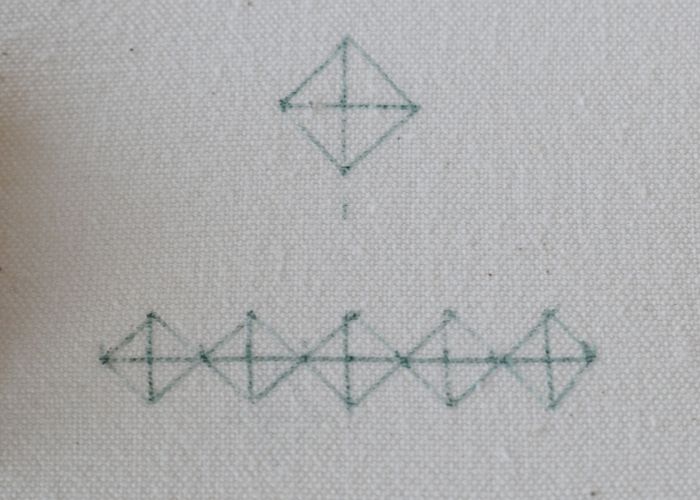 Diamond Eyelet Stitch Step1