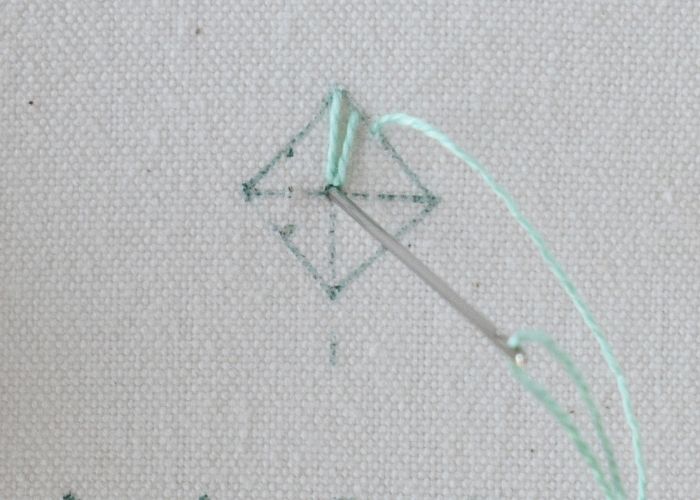 Diamond Eyelet Stitch Step4