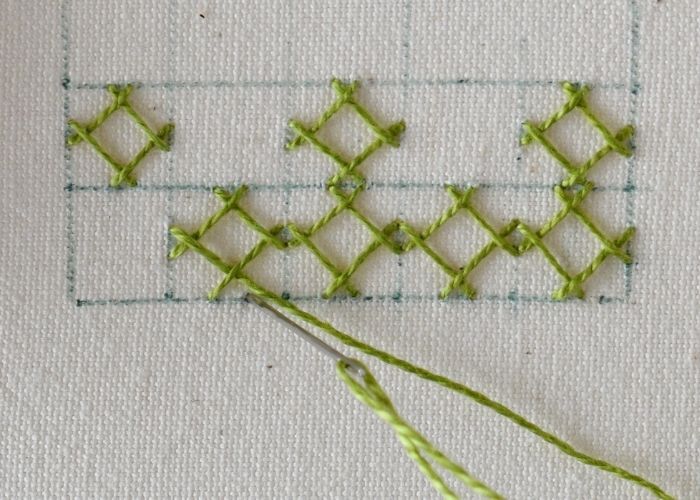How to embroider Herringbone Square Stitch