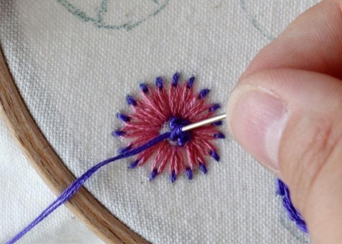 French knots and Reverse chain stitch - basic flower embroidery