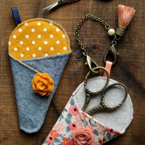 Tasseled scissor chain - hand embroidery accessories