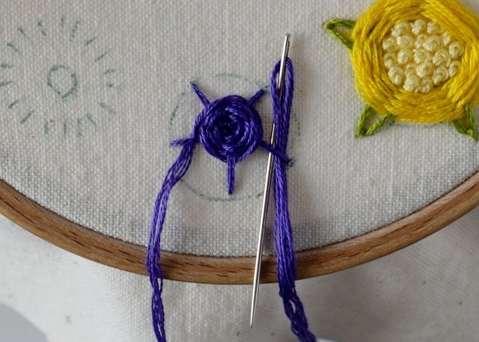 Woven Spider Wheel step 2 image