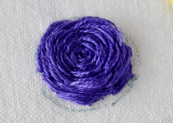 Woven Spider Wheel flower embroidery for beginners