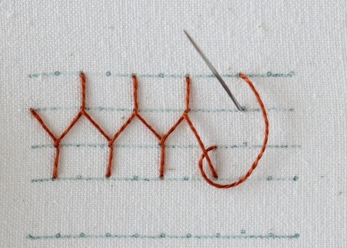Double Cretan Stitch embroidery tutorial step 1