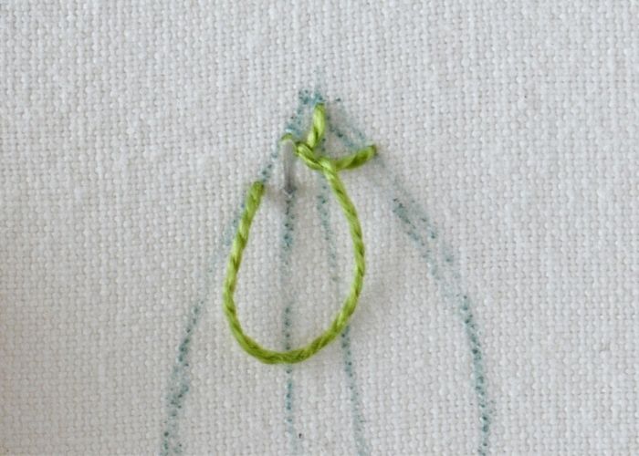 Open Cretan Stitch embroidery tutorial