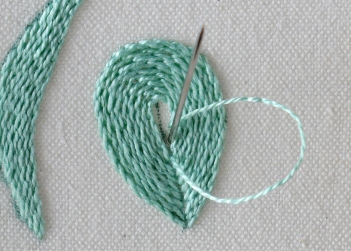 Filling with stem stitch