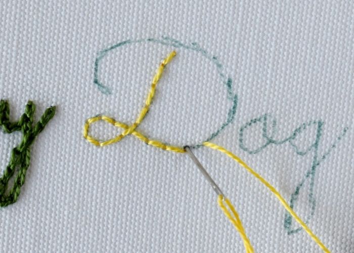 Dog - lettering with embroidery step 1