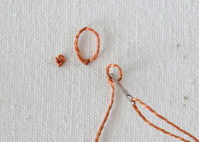 Peking Knot stitch Step5 image