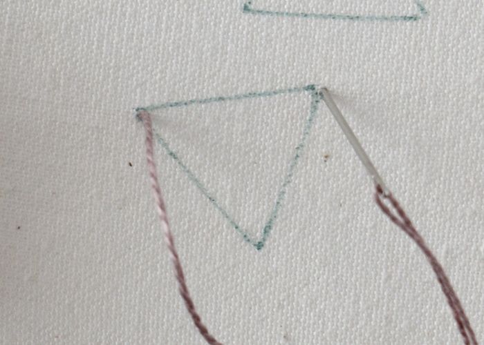 Crows Foot Stitch embroidery tutorial step1 image
