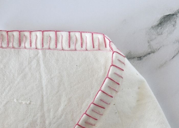 Double Blanket Stitch edging - front and reverse sides image