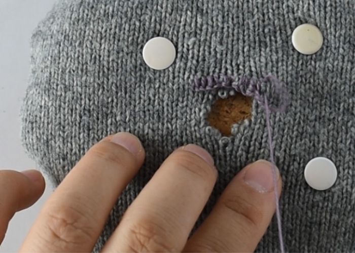 Scotch darning stitch mending tutorial step 3 image