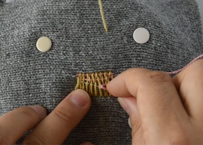 Weave stitch sweater mending tutorial step 4 image