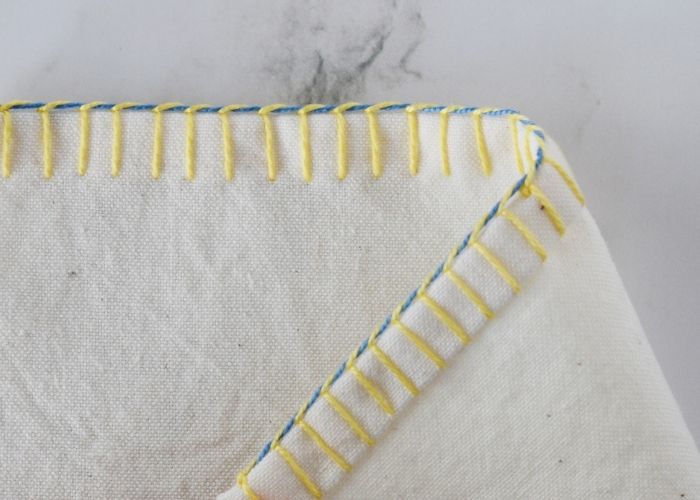 Whipped Blanket Stitch edging - front and reverse sides image