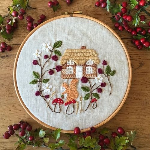 Schema di ricamo Bramble Cottage di bumpkinhill su Etsy