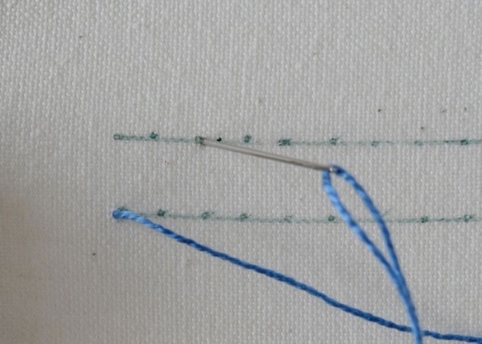 Breton Stitch hand embroidery tutorial step 1 image