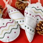 Ornamenti natalizi ricamati in feltro: Schema PDF e tutorial fai da te