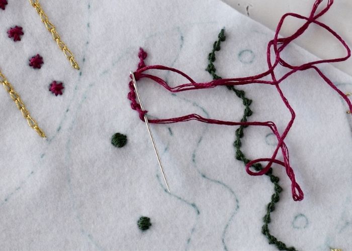 Palestrina stitch embroidery on the felt ornament 3 image