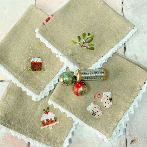 Christmas napkins pdf pattern by BustleandSew on Etsy