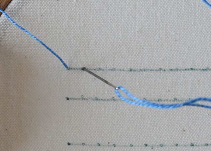 Double Chevron Stitch hand embroidery tutorial step 1