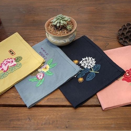 Handkerchief embroidery kit for beginner by 55tree on Etsy