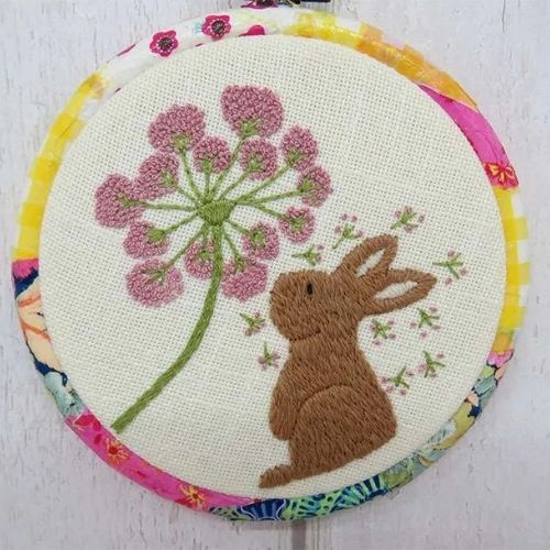 Crumpet the Rabbit with Dandelions - Free embroidery pattern by Stitch Doodles image