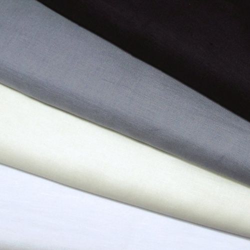 Immagine di Robert Kaufman Handkerchief linen su Etsy