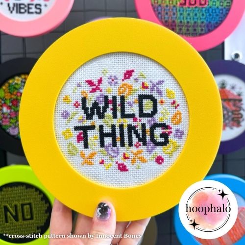 Telaio da ricamo giallo su Etsy image