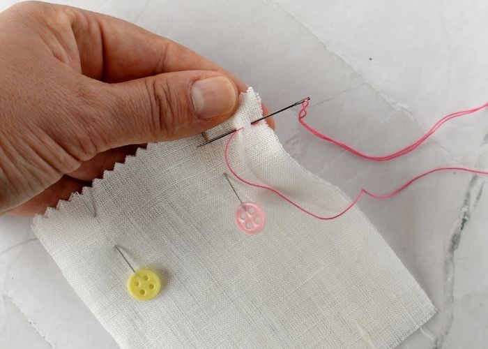 Back Stitch sewing method step 4 image