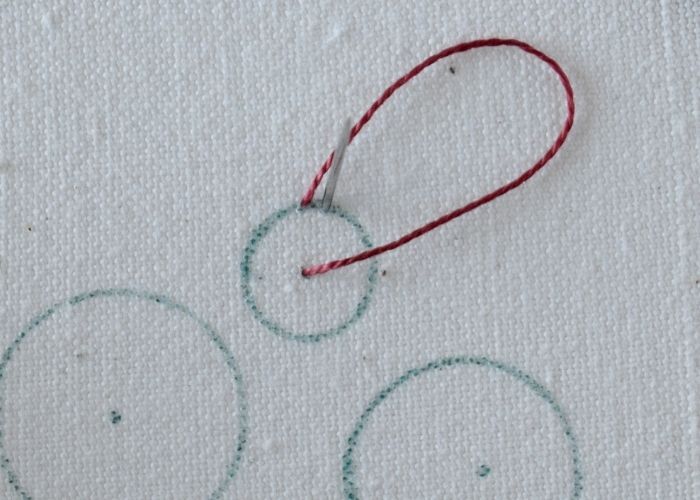 Buttonhole Wheel Stitch embroidery tutorial step 3 image