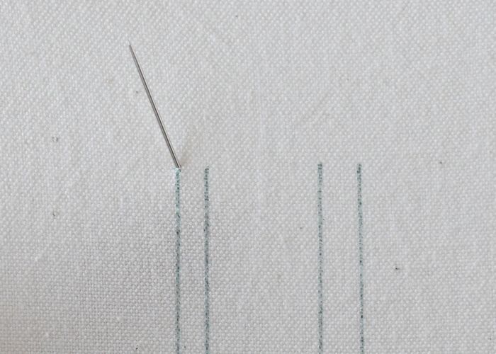 Single Feather Stitch hand embroidery tutorial step 1 image