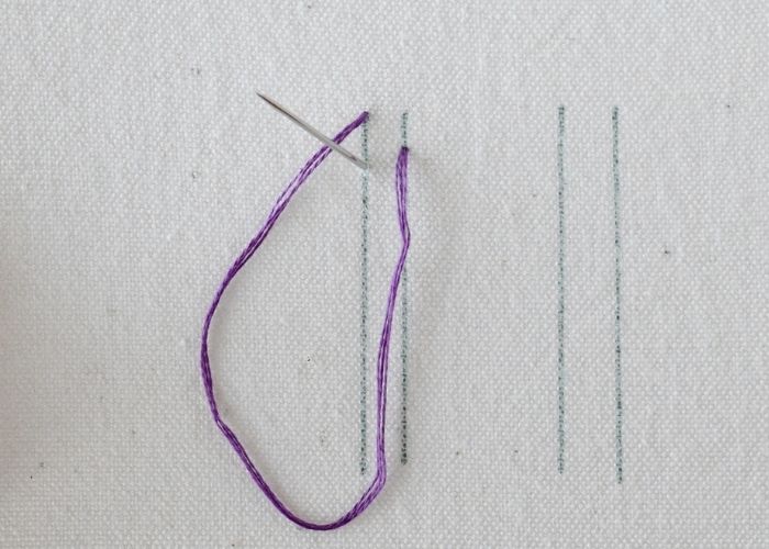 Single Feather Stitch hand embroidery tutorial step 3 image