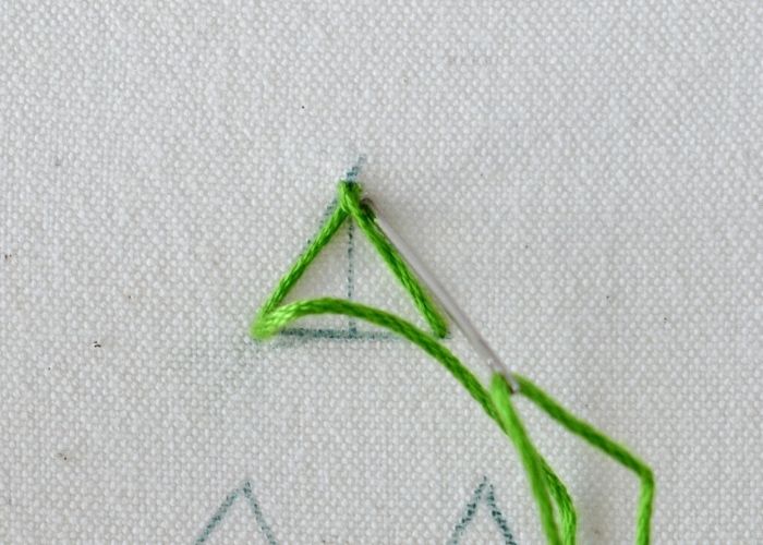Sprats Head Stitch hand embroidery tutorial step 5 image