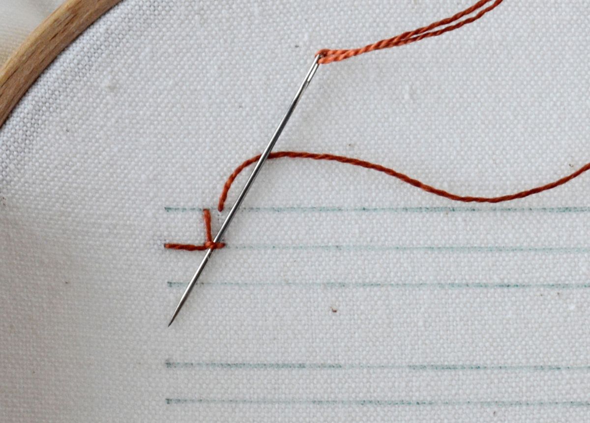 Up and Down Feathered Buttonhole Stitch hand embroidery tutorial step 5 image
